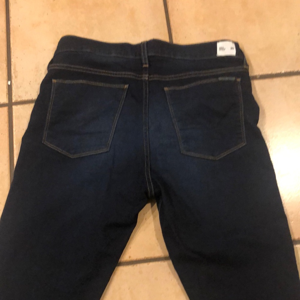 Hudson jeans. Krista Ankle Super Skinny. Size 30.  Never worn. Dark Blue denim